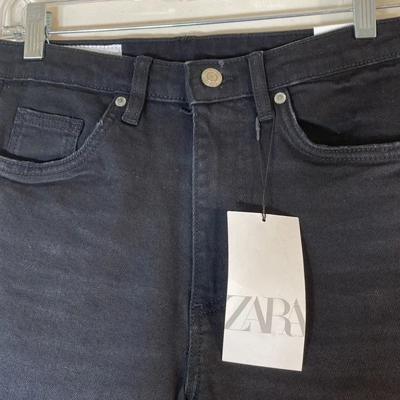 Women's Black Jeans - Picture 4 of 16